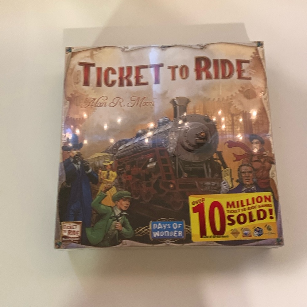 Ticket to Ride Alan  R Moon Board Game NWT